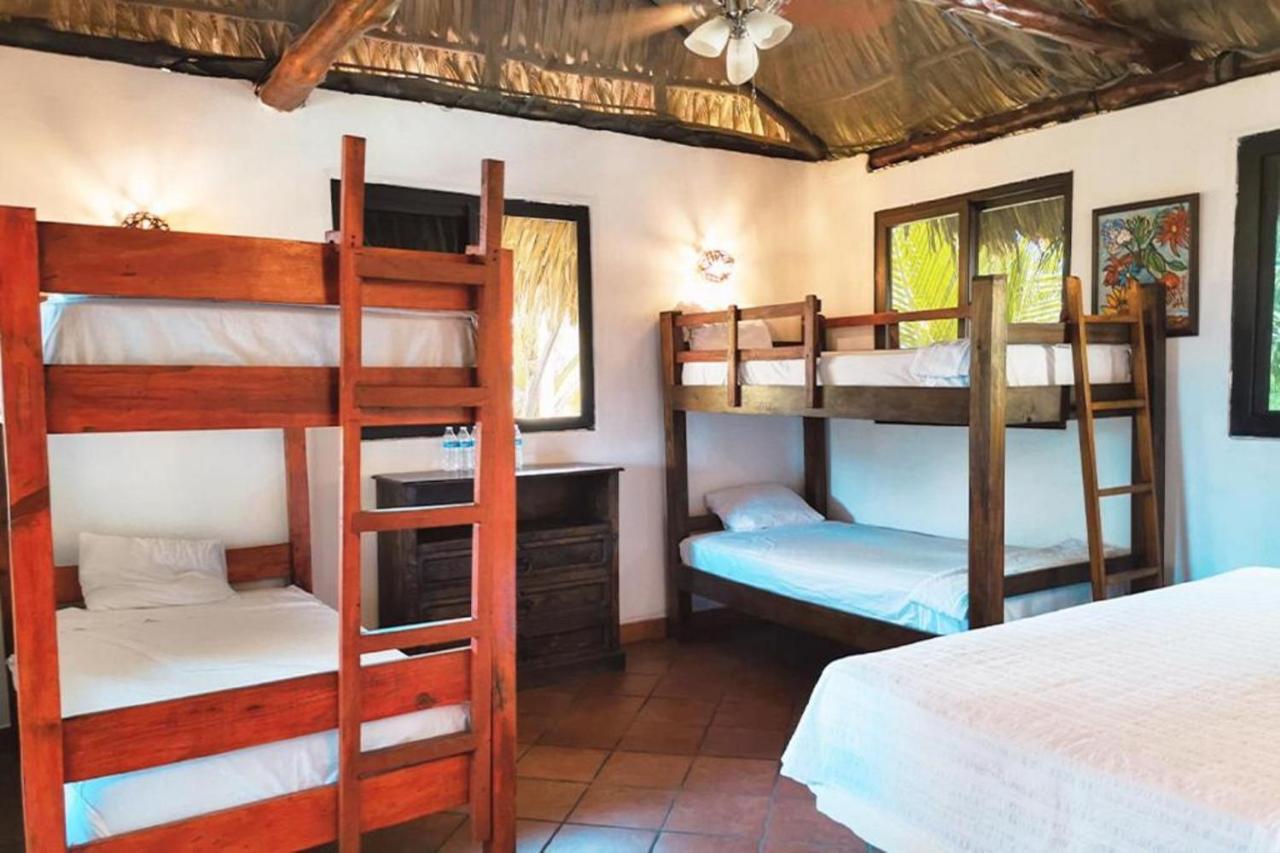 Marbella Eco Lodge Monterrico Dış mekan fotoğraf