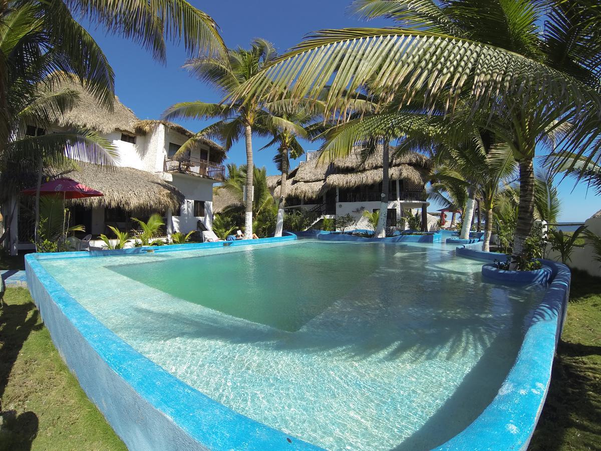 Marbella Eco Lodge Monterrico Dış mekan fotoğraf